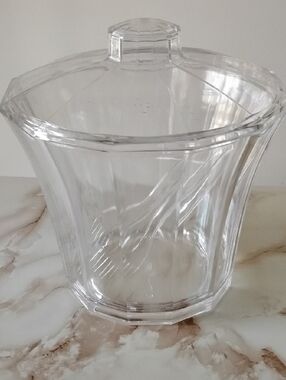 Clear Acrylic Insulated Ice Bucket
